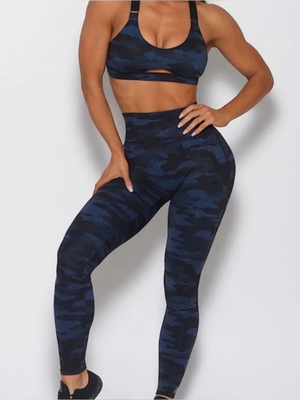 Bombshell Sportswear Fit Camo Legging — Blue/Black - Picture 2 of 7